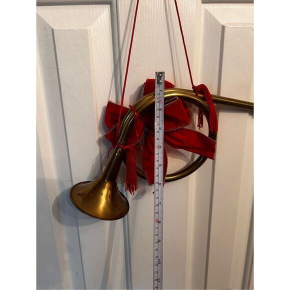French horn Christmas decor, gold horns with removable bow - Picture 5 of 5